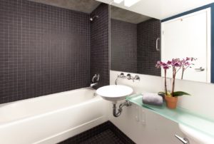 855 Folsom 333 1 Bath